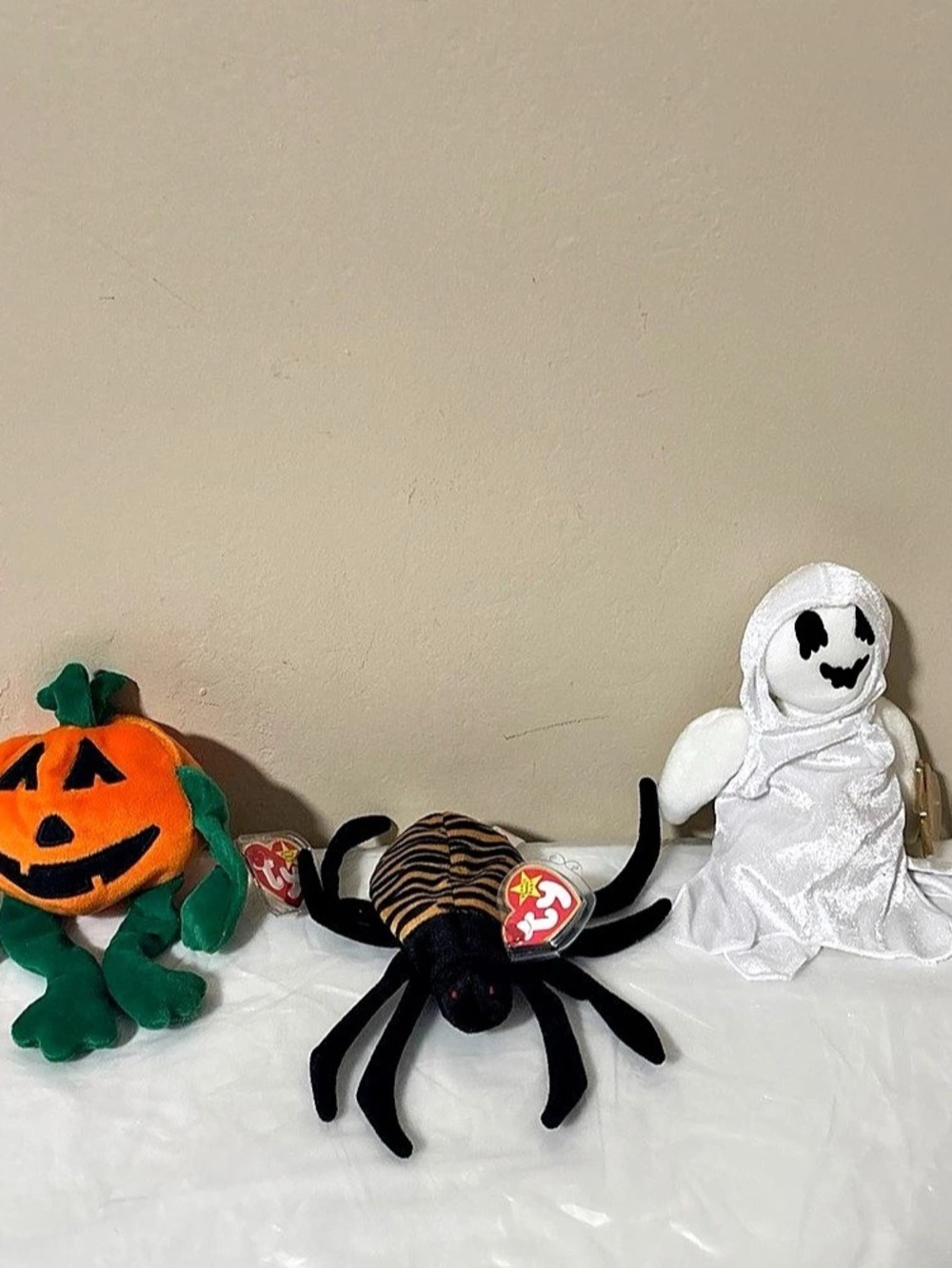 Vtg 3 Ty Beanie Babies Halloween pumpkin ghost spider MINT Condition 1990's